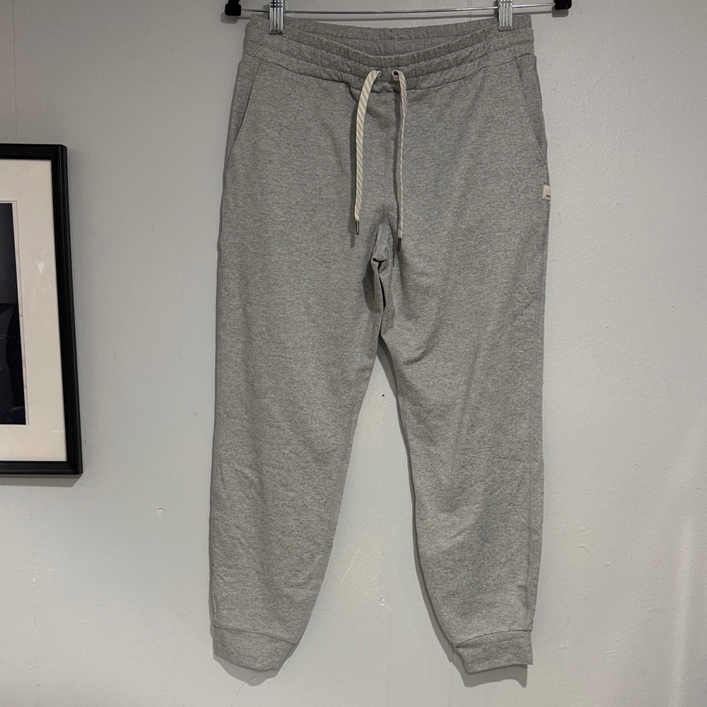Vuori Light Gray Womens Joggers
